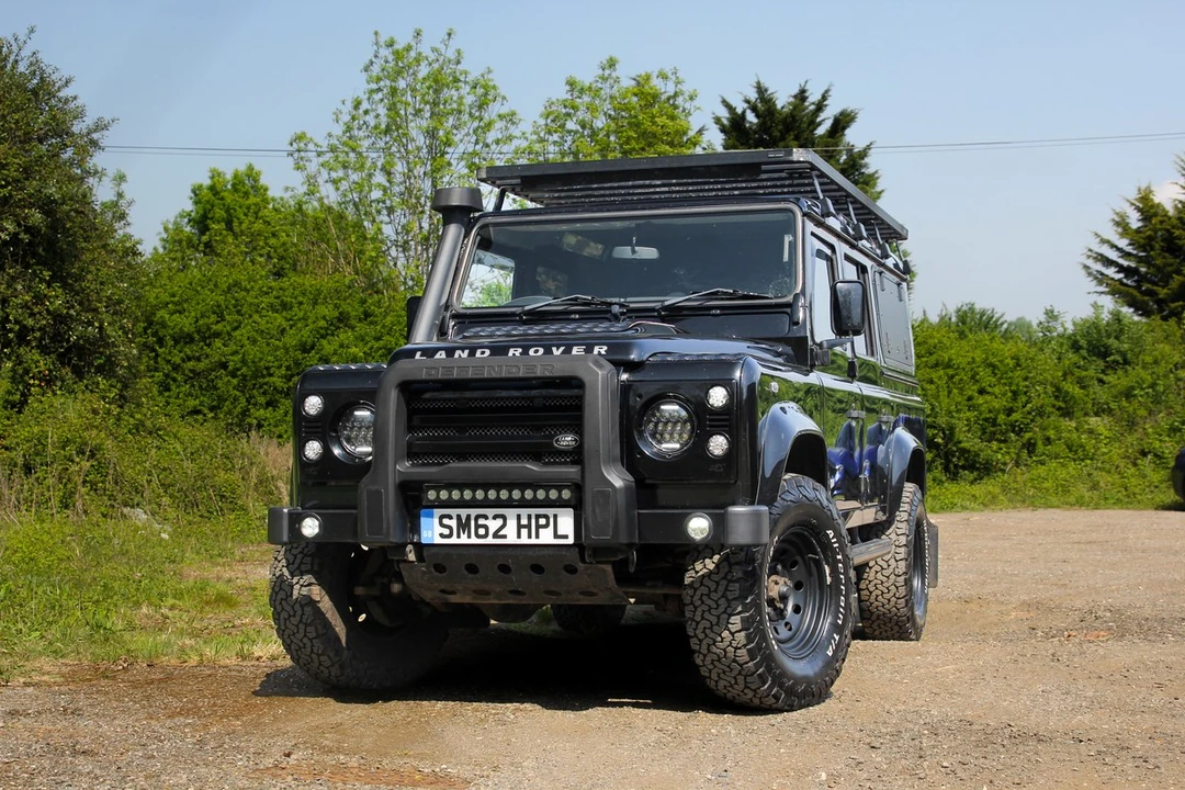 2012 Land Rover Defender 110 - Image 22 of 30