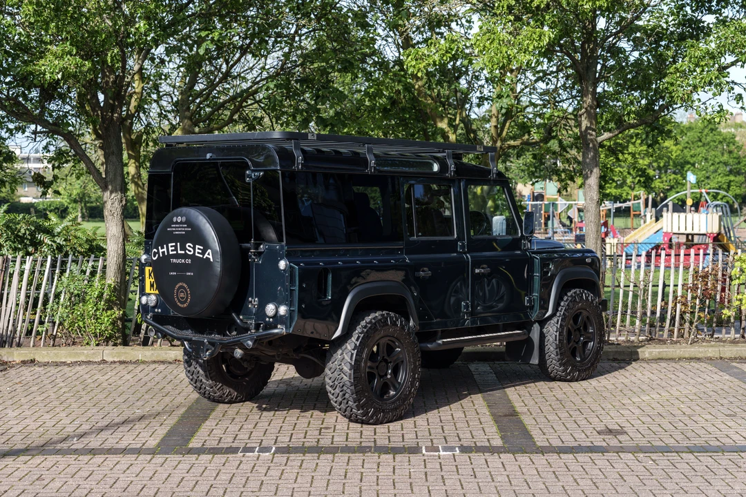 2012 Land Rover Defender 110 - Image 5 of 31