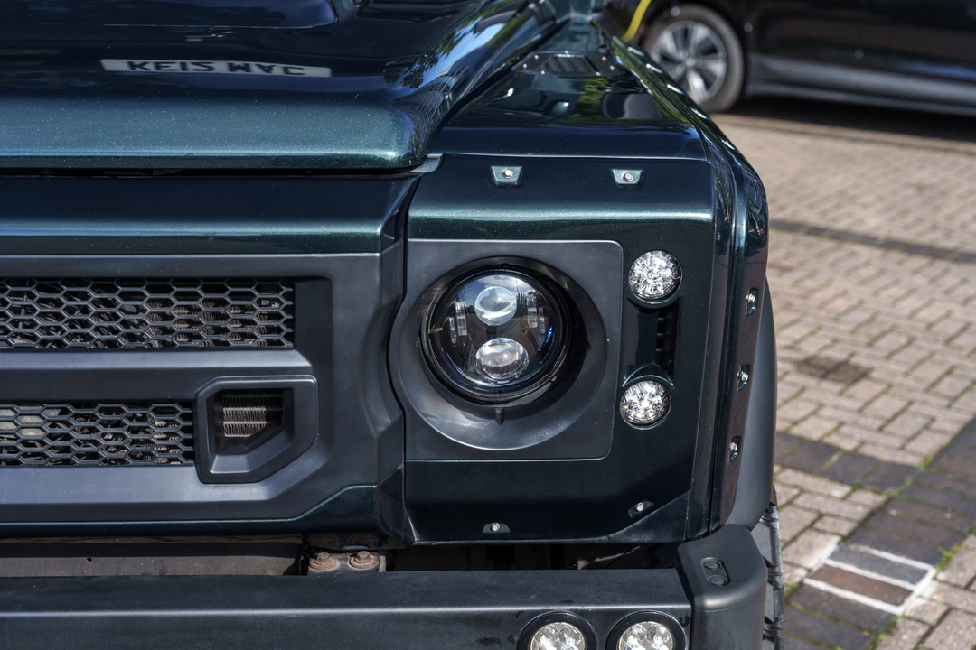 2012 Land Rover Defender 110 - Image 12 of 31