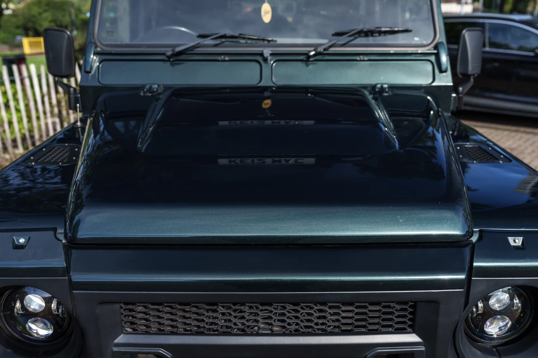 2012 Land Rover Defender 110 - Image 15 of 31