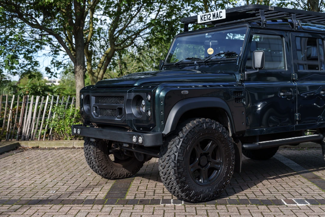2012 Land Rover Defender 110 - Image 19 of 31