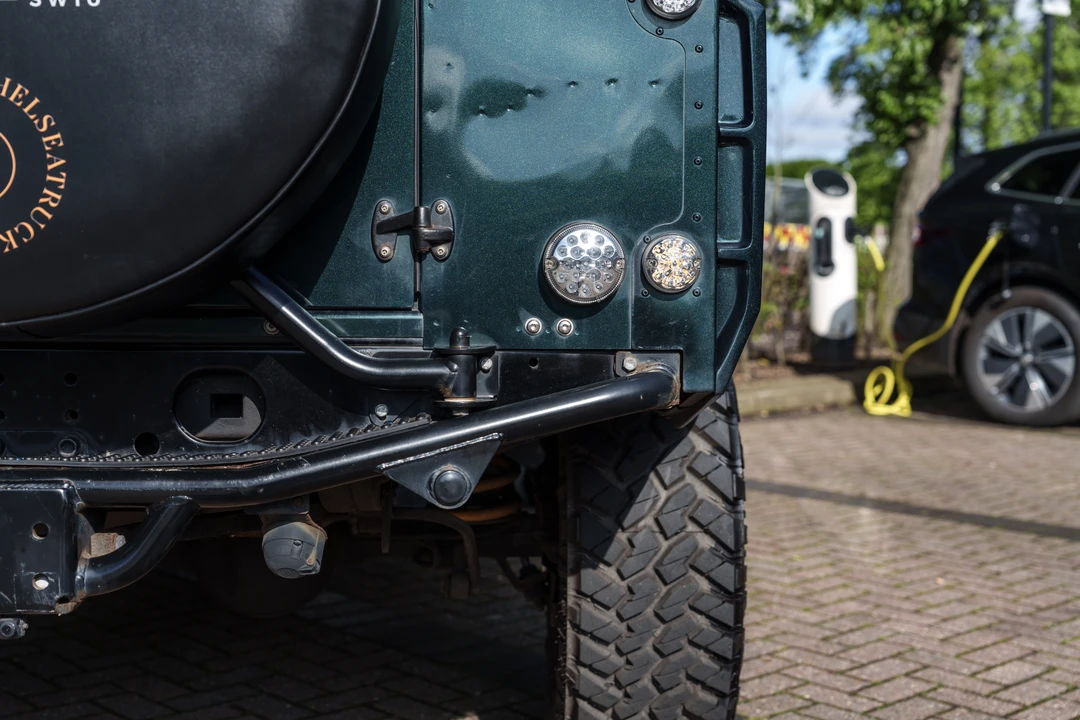 2012 Land Rover Defender 110 - Image 30 of 31