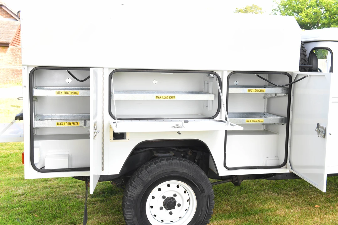 2012 Land Rover Defender 130 - Image 22 of 31