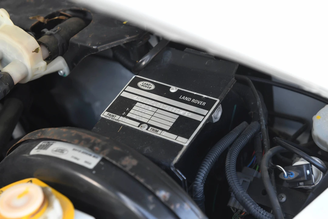 2012 Land Rover Defender 130 - Image 18 of 31