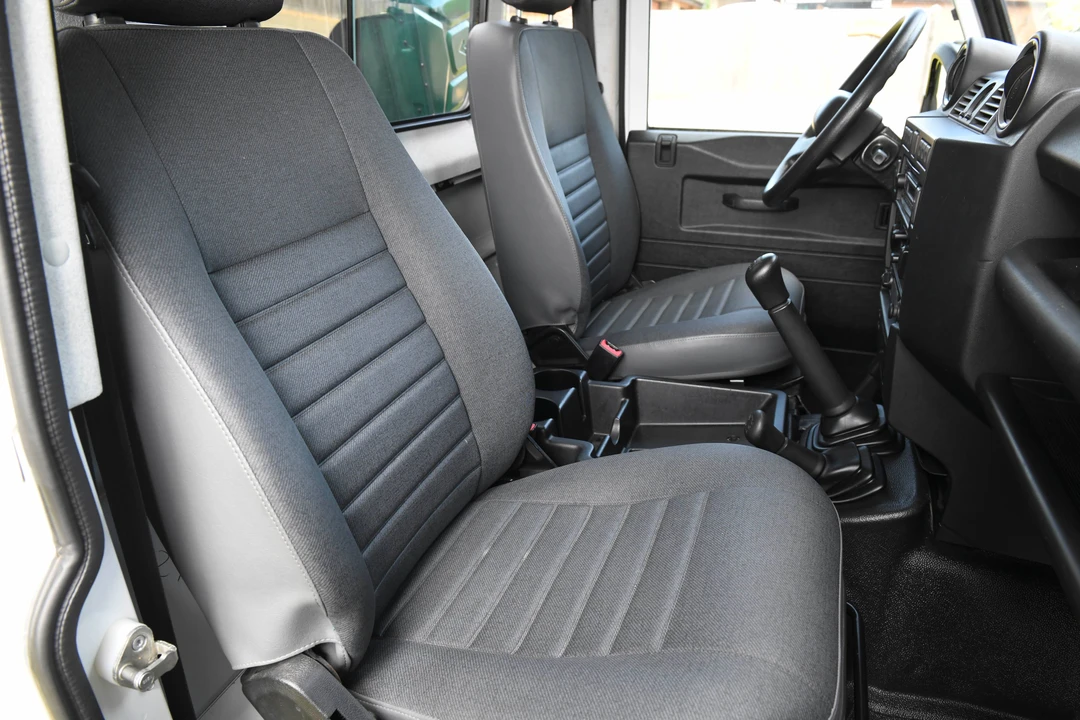 2012 Land Rover Defender 130 - Image 12 of 31