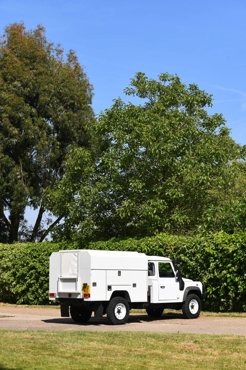 2012 Land Rover Defender 130 - Image 4 of 31