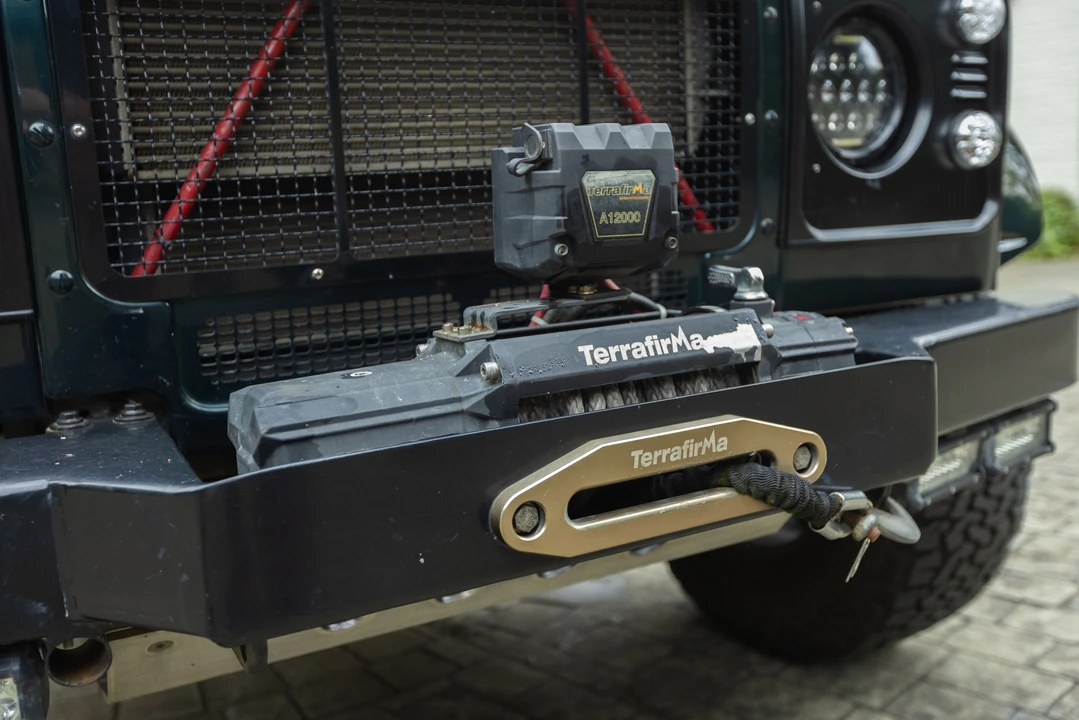 2012 Land Rover Defender 110 - Image 12 of 30