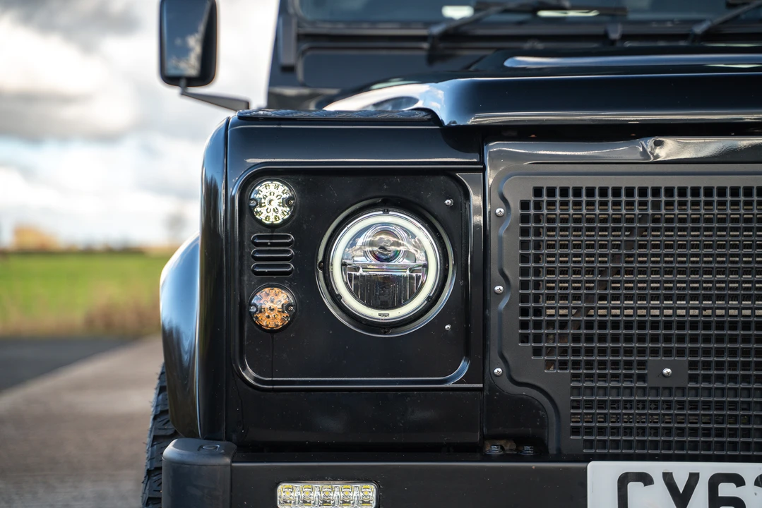 2012 Land Rover Defender 90 - Image 20 of 31