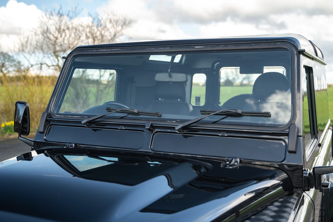 2012 Land Rover Defender 90 - Image 21 of 31