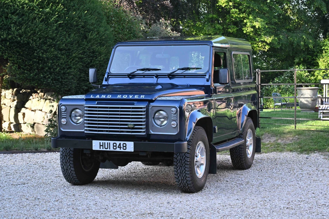 2012 Land Rover Defender 90 - Image 9 of 31