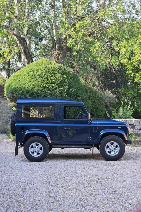 2012 Land Rover Defender 90 - Image 12 of 31