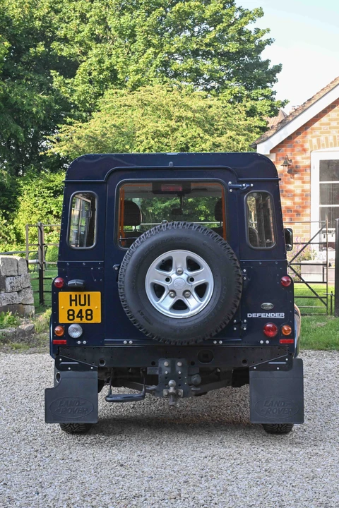 2012 Land Rover Defender 90 - Image 14 of 31