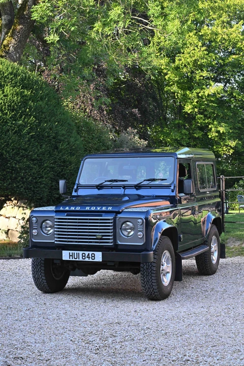 2012 Land Rover Defender 90 - Image 17 of 31