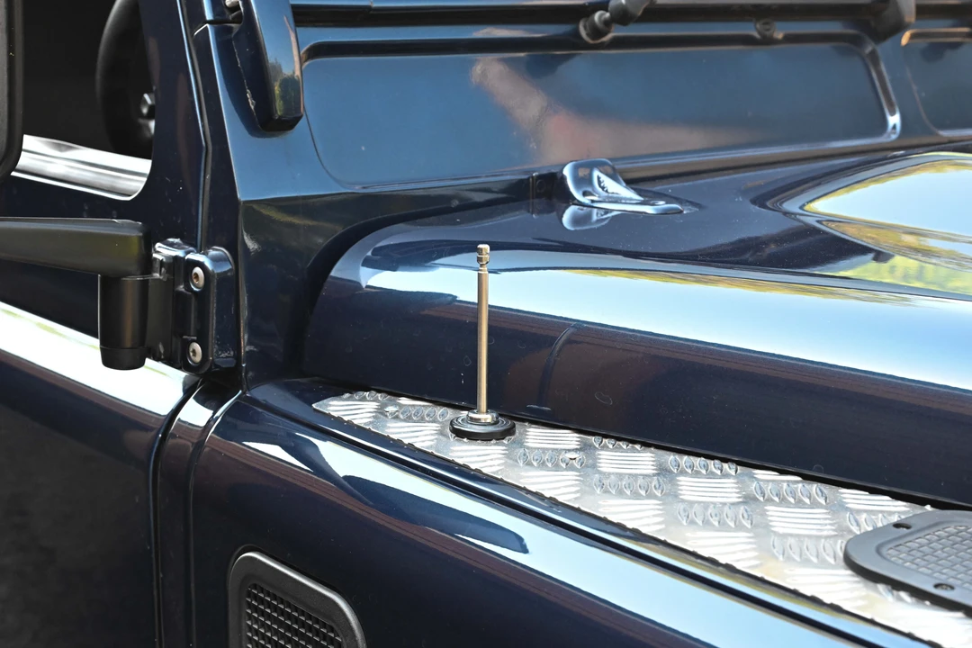 2012 Land Rover Defender 90 - Image 29 of 31