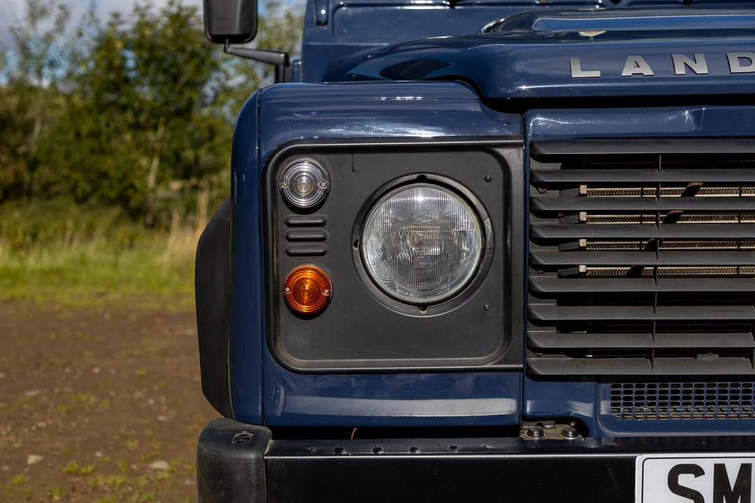 2012 Land Rover Defender 90 - Image 12 of 31