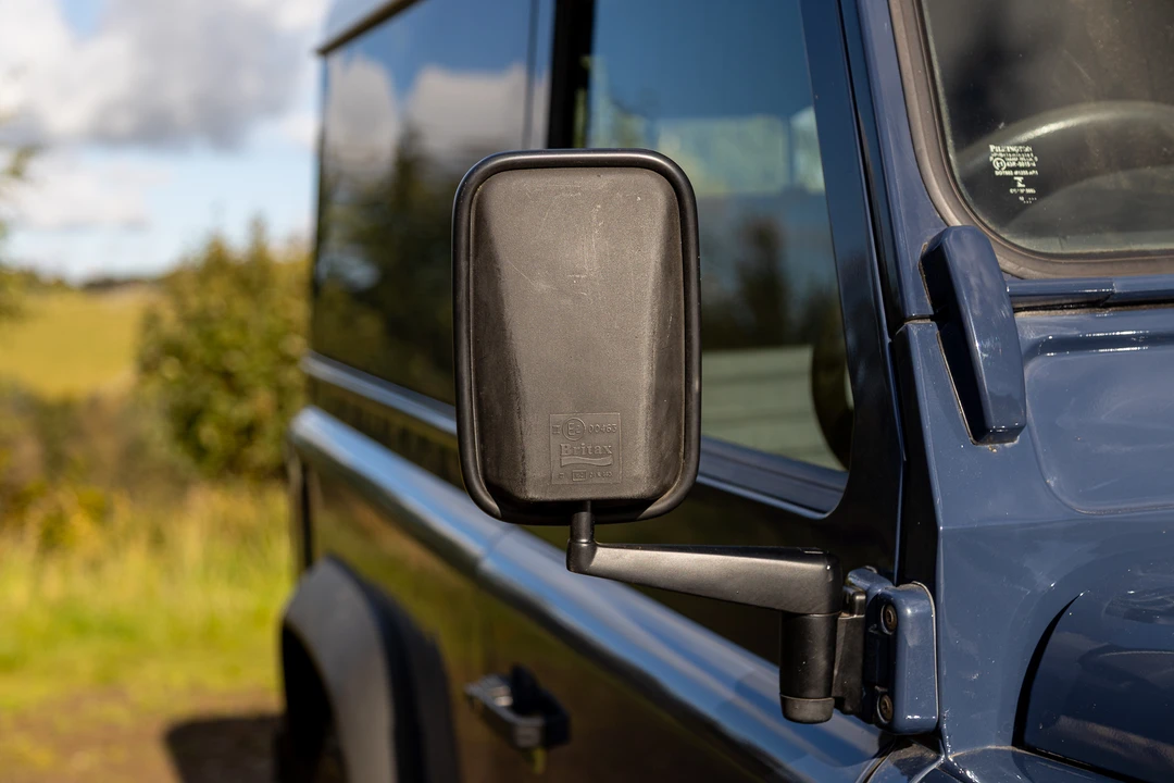 2012 Land Rover Defender 90 - Image 26 of 31