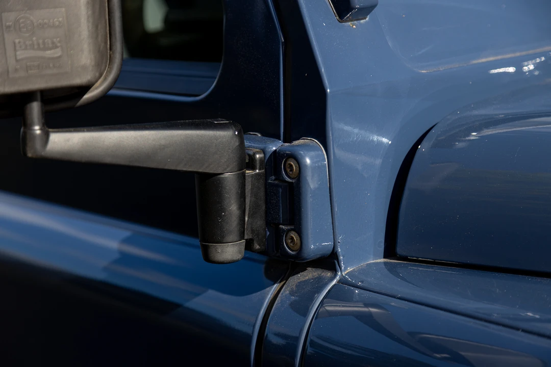 2012 Land Rover Defender 90 - Image 27 of 31