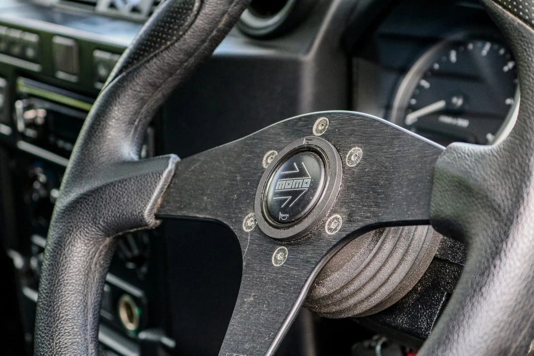 2012 Land Rover Defender 90 - Image 17 of 30