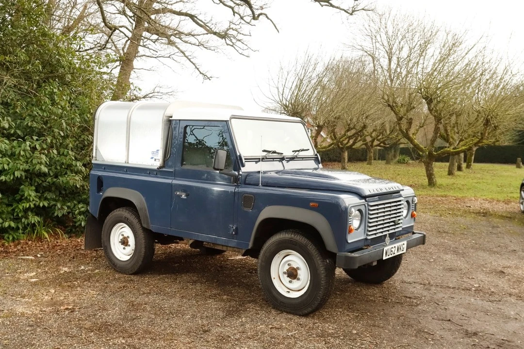 2012 Land Rover Defender 90 - Image 21 of 30