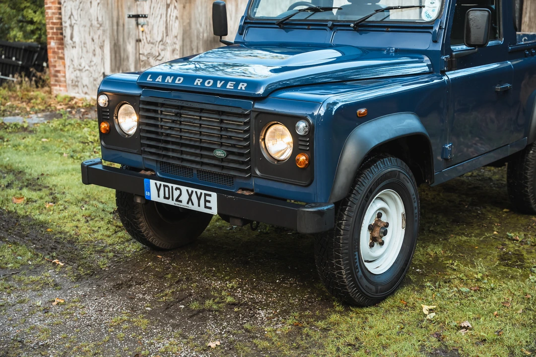 2012 Land Rover Defender 90 - Image 22 of 31