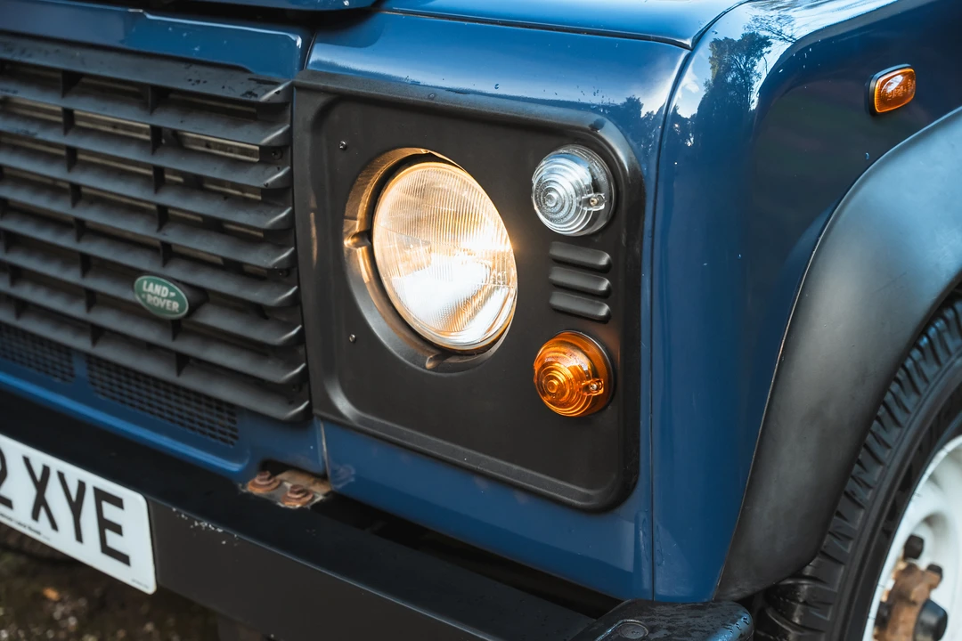 2012 Land Rover Defender 90 - Image 23 of 31