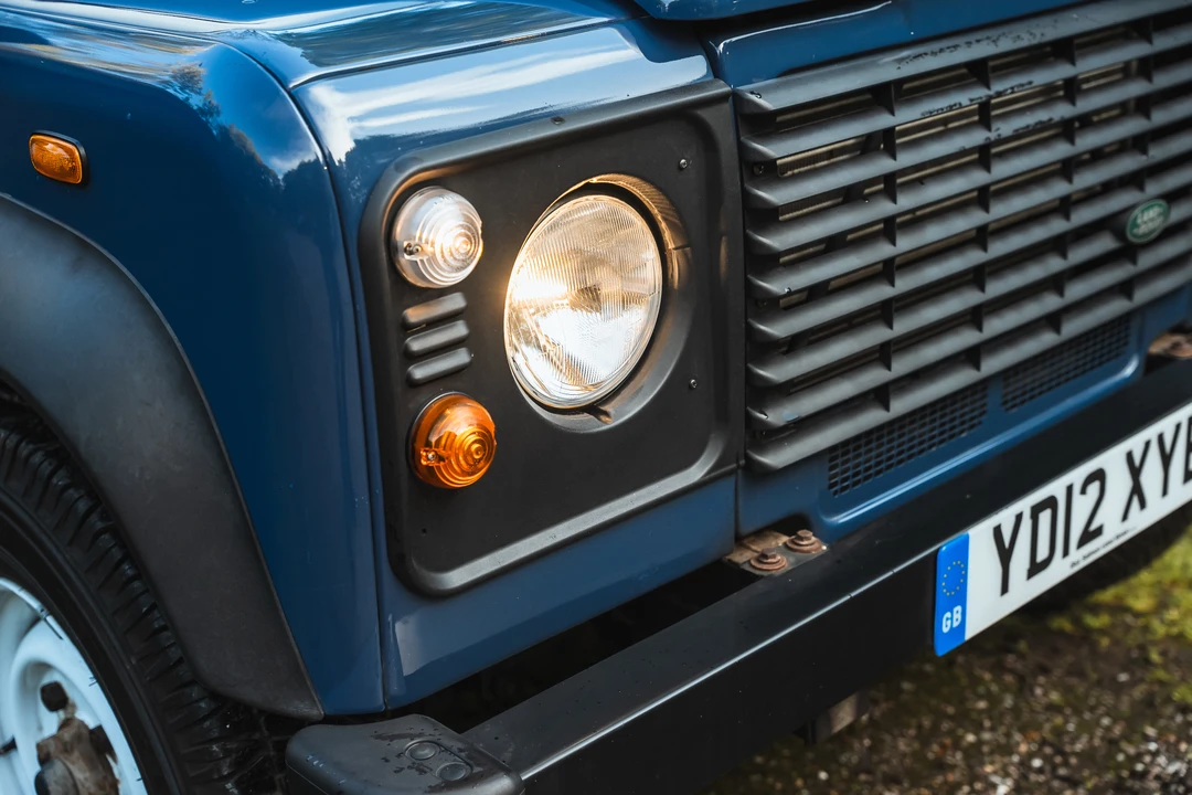 2012 Land Rover Defender 90 - Image 26 of 31