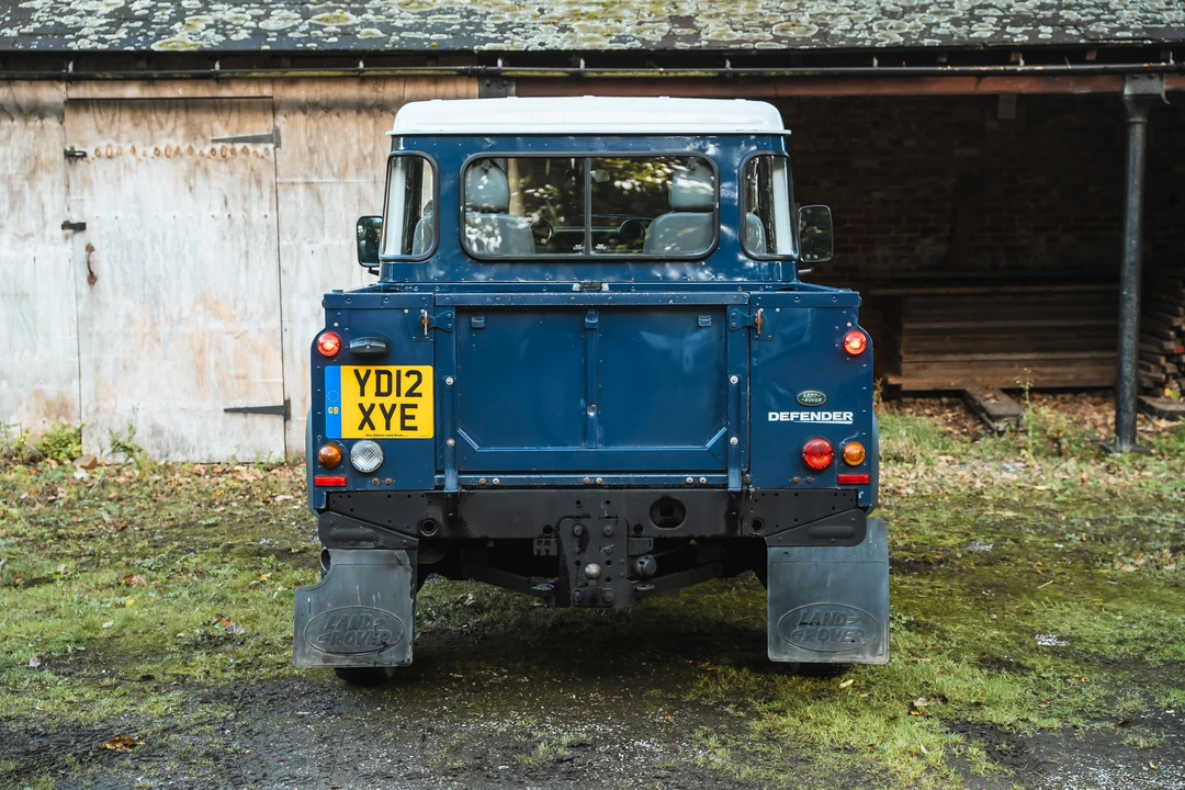 2012 Land Rover Defender 90 - Image 6 of 31