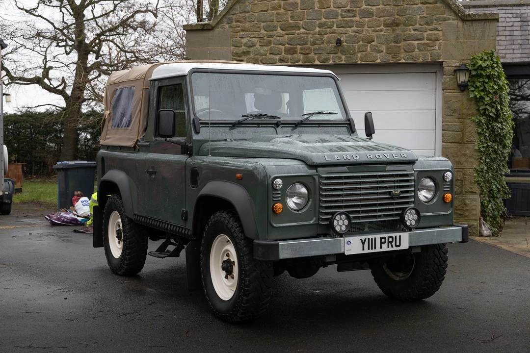 2012 Land Rover Defender 90 - Image 10 of 31