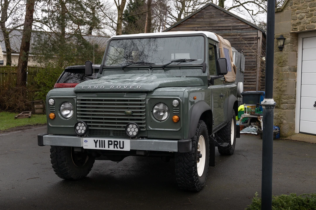 2012 Land Rover Defender 90 - Image 11 of 31