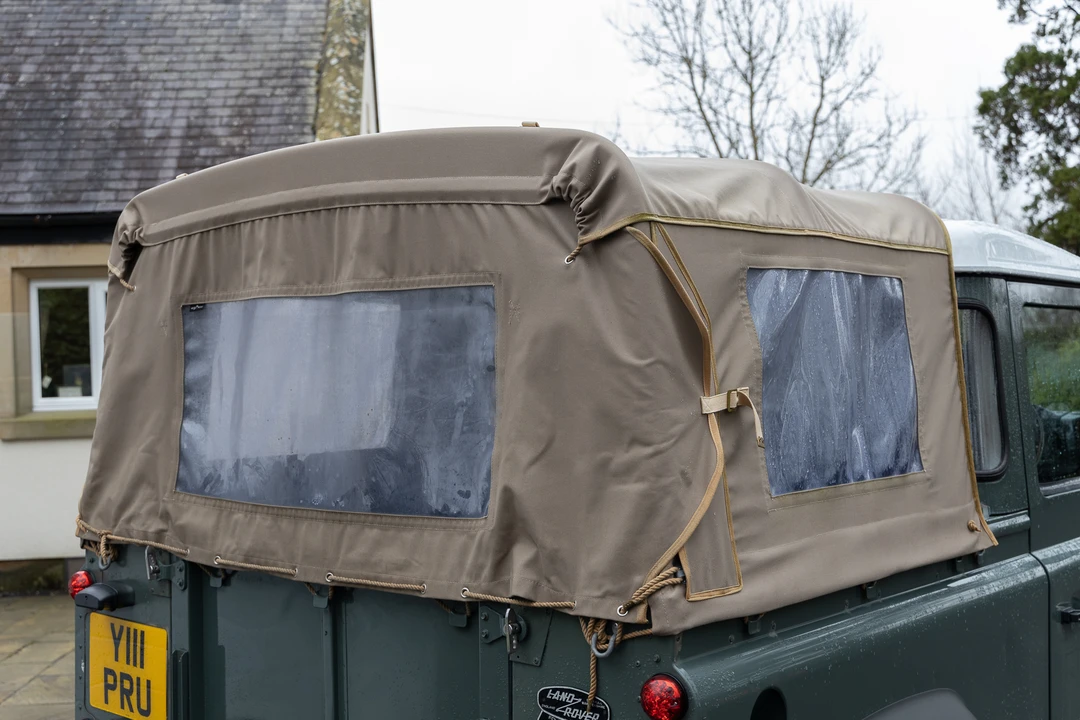 2012 Land Rover Defender 90 - Image 25 of 31
