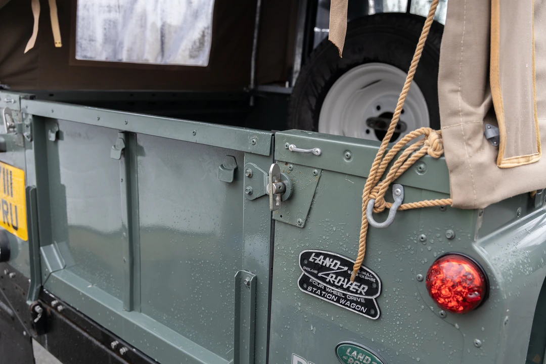 2012 Land Rover Defender 90 - Image 30 of 31
