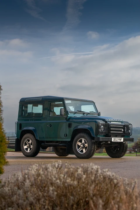 2012 Land Rover Defender 90 - Image 11 of 31
