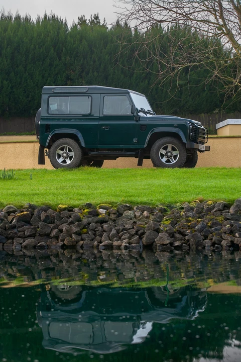 2012 Land Rover Defender 90 - Image 17 of 31