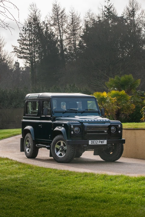 2012 Land Rover Defender 90 - Image 19 of 31