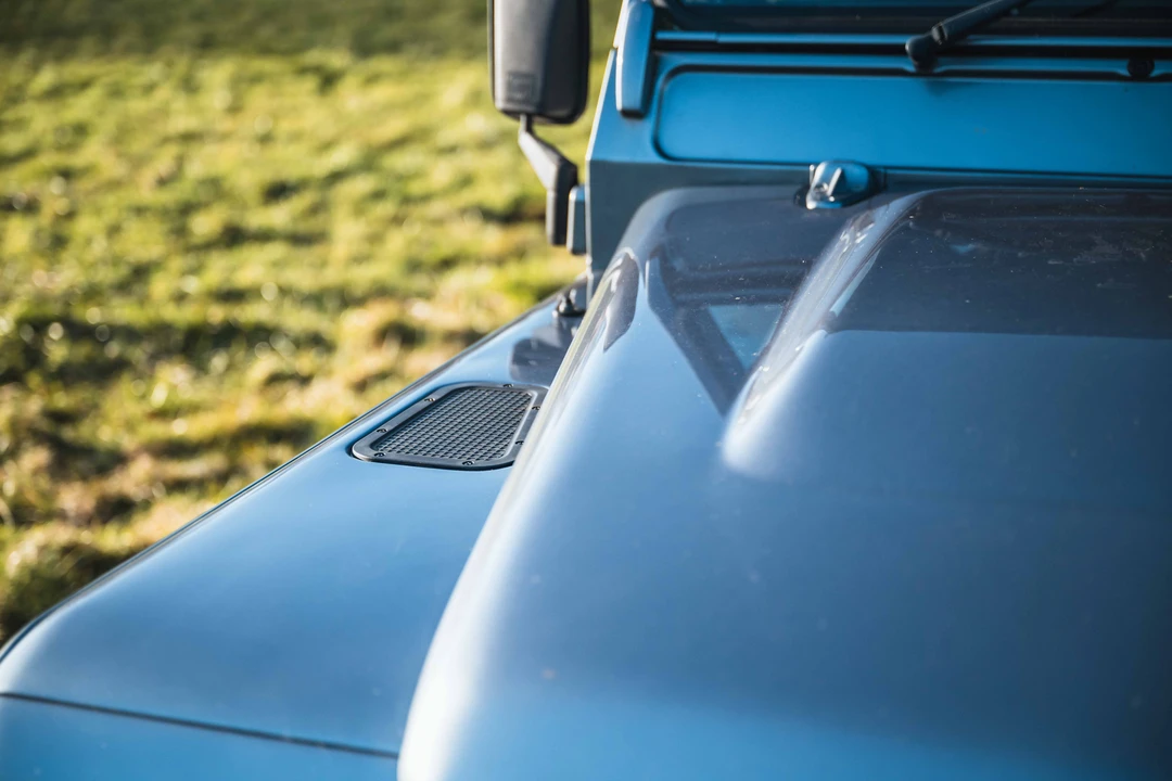 2012 Land Rover Defender 90 - Image 20 of 31