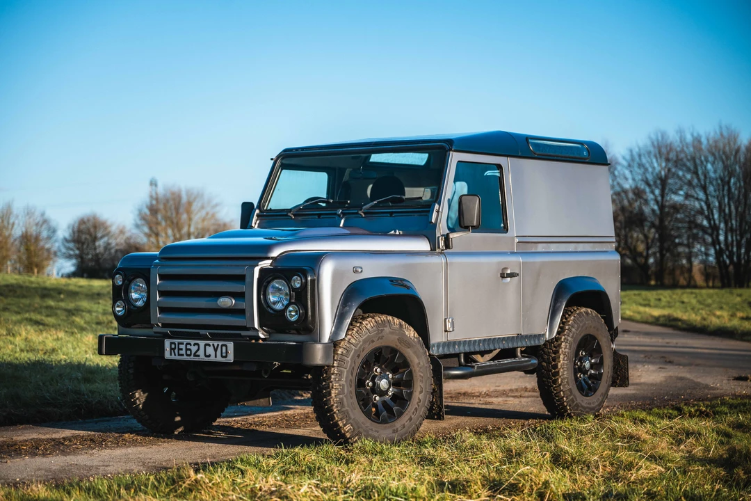 2012 Land Rover Defender 90 - Image 10 of 31