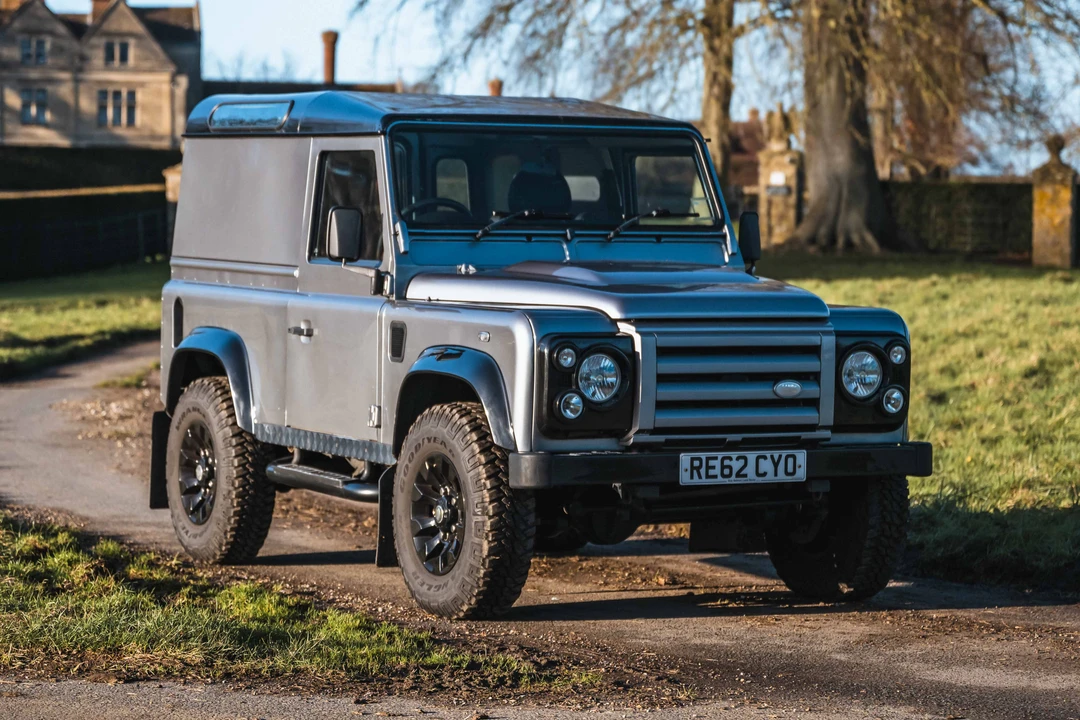 2012 Land Rover Defender 90 - Image 2 of 31