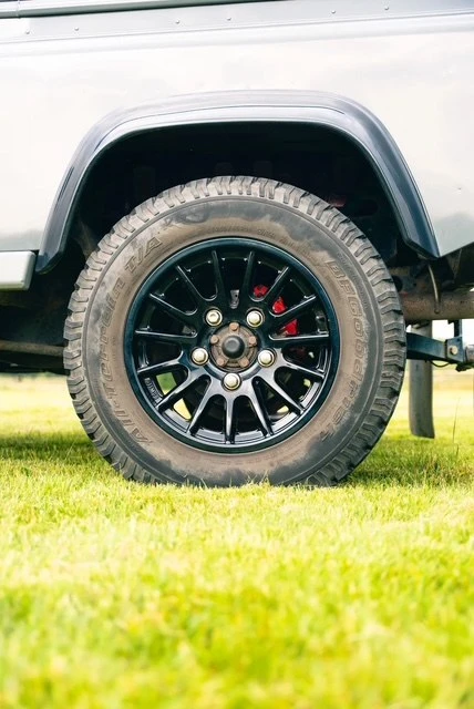 2012 Land Rover Defender 90 - Image 11 of 30