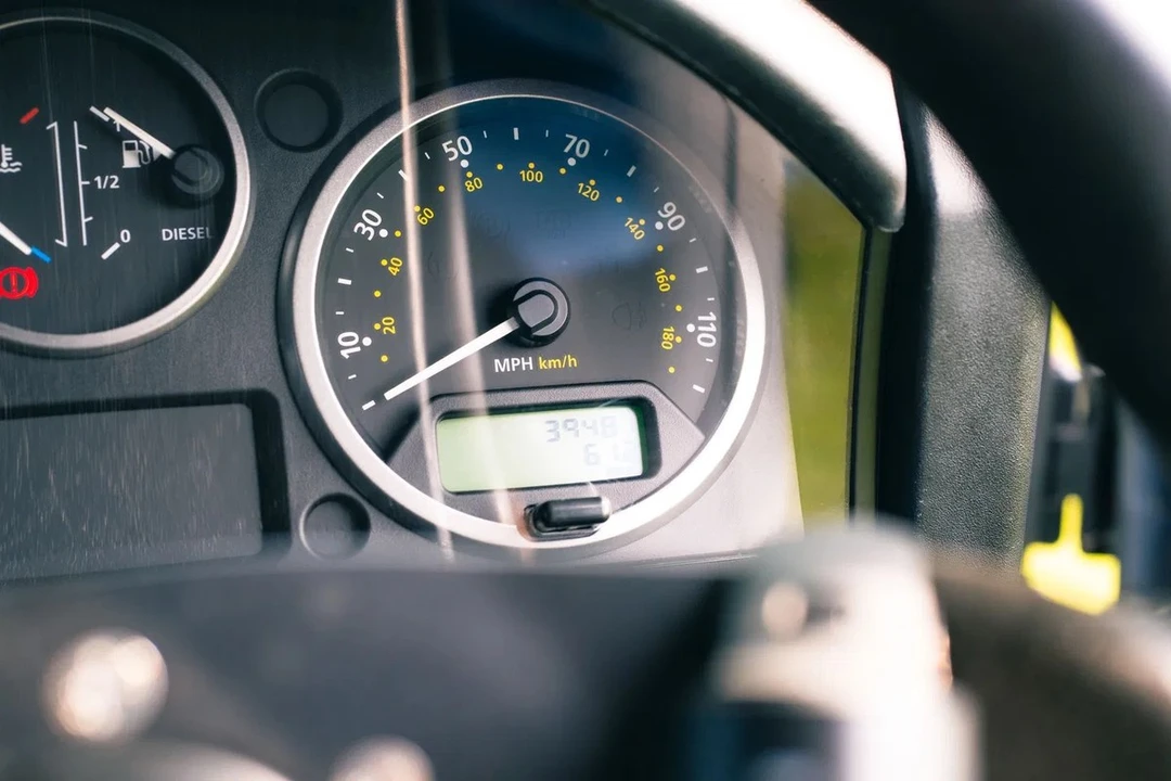 2012 Land Rover Defender 90 - Image 20 of 30