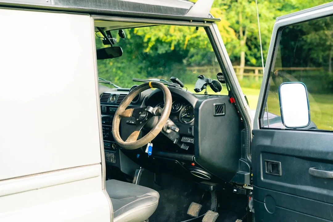 2012 Land Rover Defender 90 - Image 18 of 30