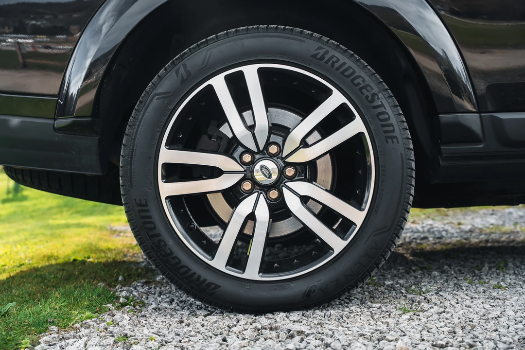 2012 Land Rover Discovery 4th Gen - Image 27 of 31