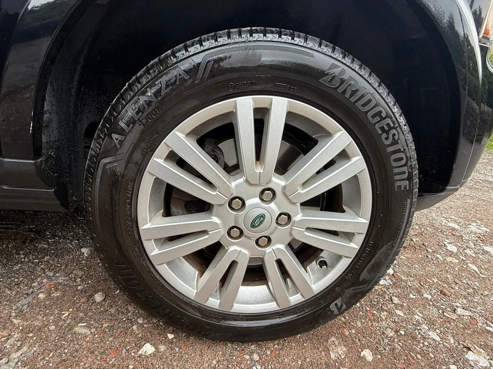 2012 Land Rover Discovery 4th Gen - Image 13 of 30