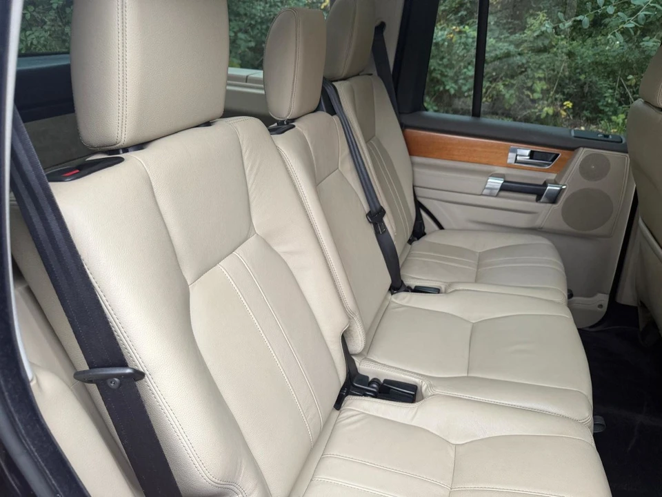 2012 Land Rover Discovery 4th Gen - Image 23 of 30