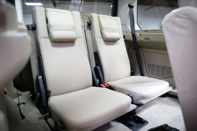 2012 Land Rover Discovery 4th Gen - Image 13 of 21