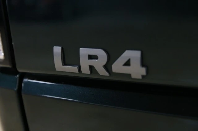 2012 Land Rover Discovery 4th Gen - Image 6 of 21