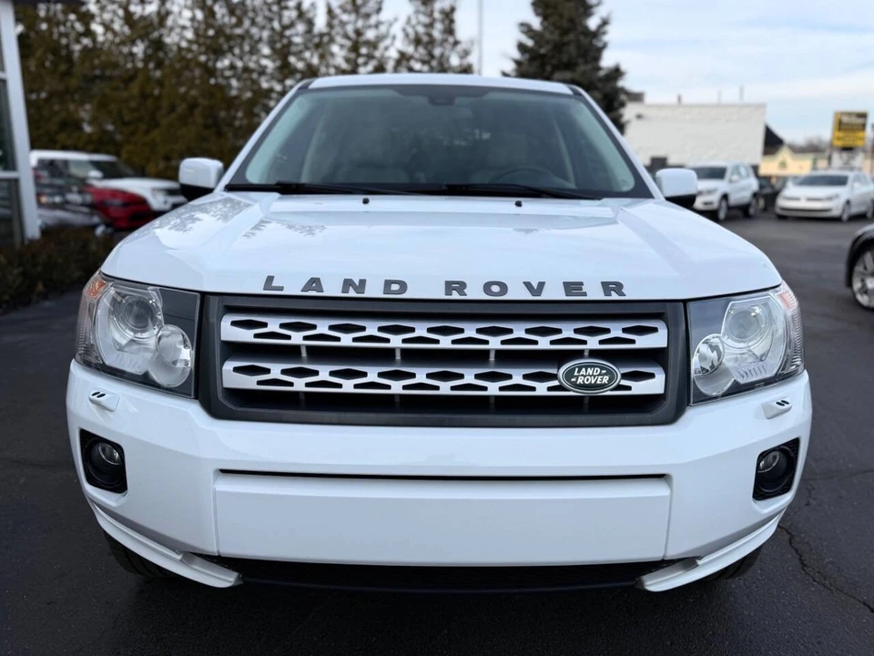 2012 Land Rover Freelander - Image 8 of 21
