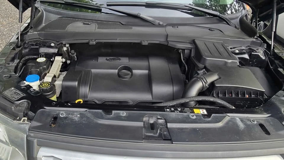 2012 Land Rover Freelander - Image 12 of 16