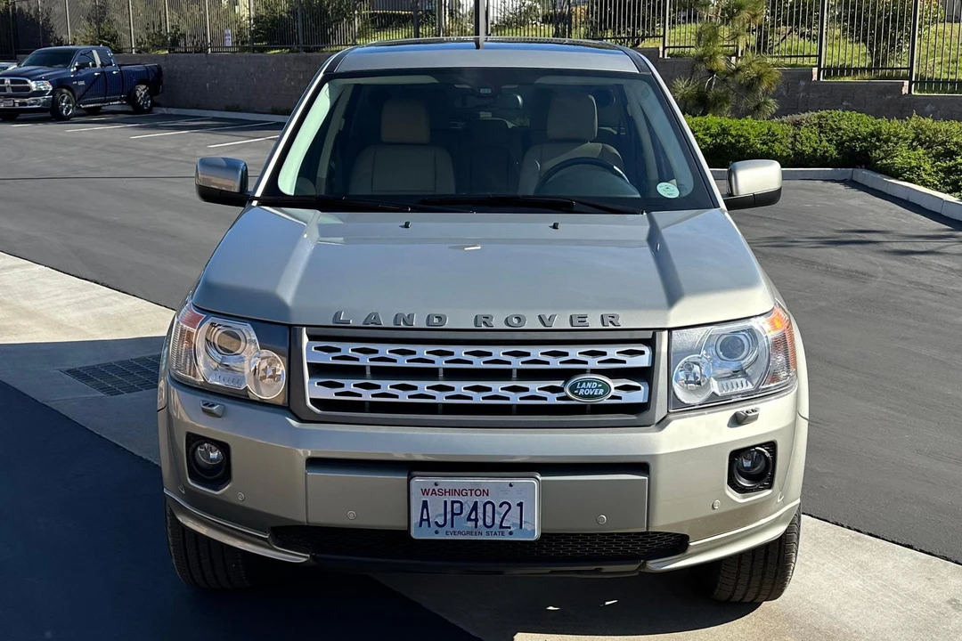 2012 Land Rover Freelander - Image 2 of 31