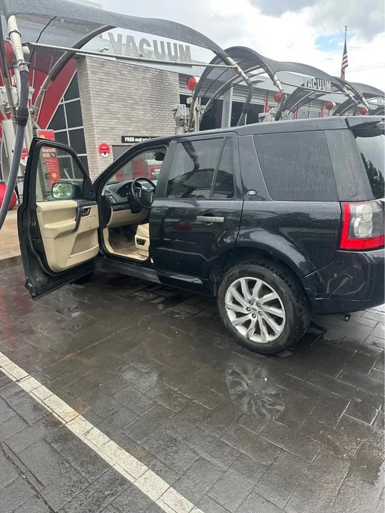 2012 Land Rover Freelander - Image 3 of 10