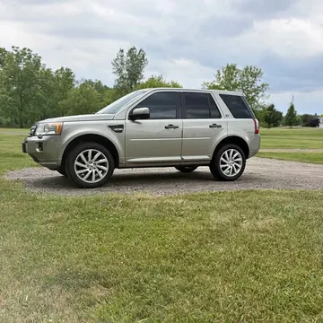 2012 Land Rover LR2 HSE Sport Utility 4D